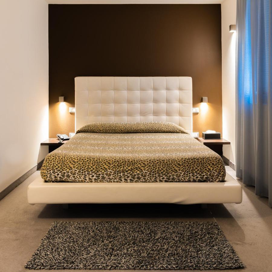Hotel Ex-L Fiume Veneto Zewnętrze zdjęcie